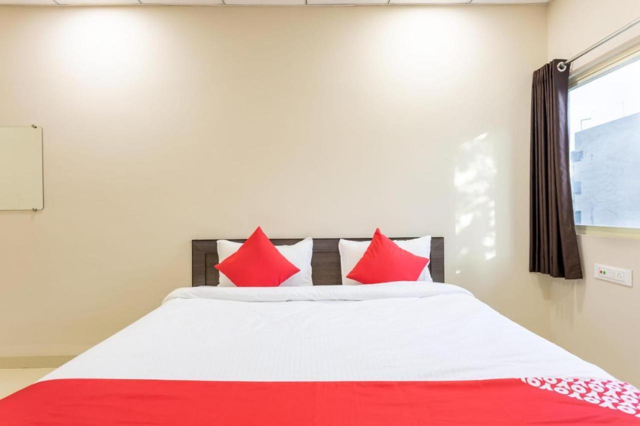 Jagtara Residency Hotel Indore Exterior photo