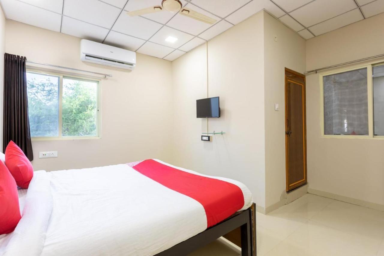 Jagtara Residency Hotel Indore Exterior photo